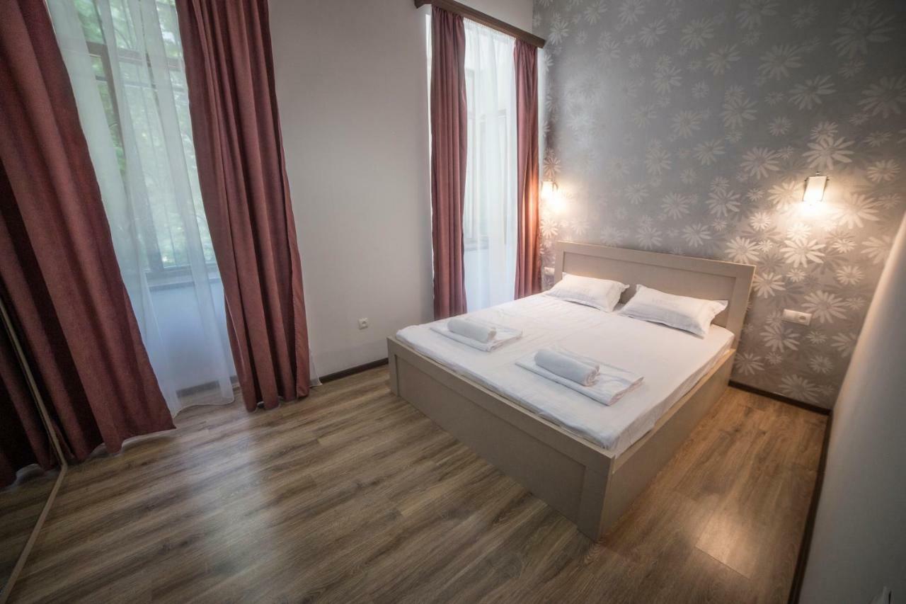 Your Apartment In This City N2 Tbilisi Exterior photo